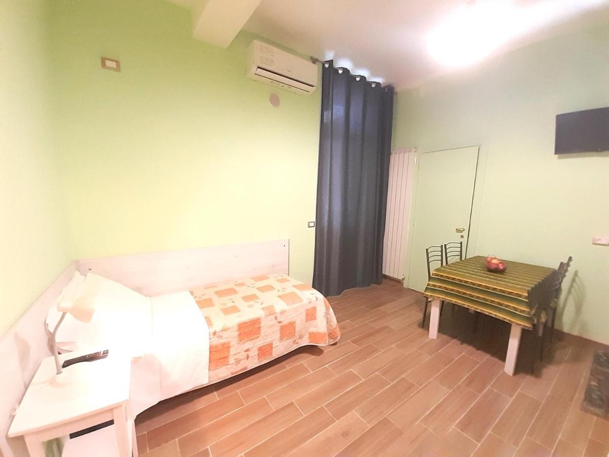 Torino Central-- Rooms And Apartments - Alba Eksteriør billede