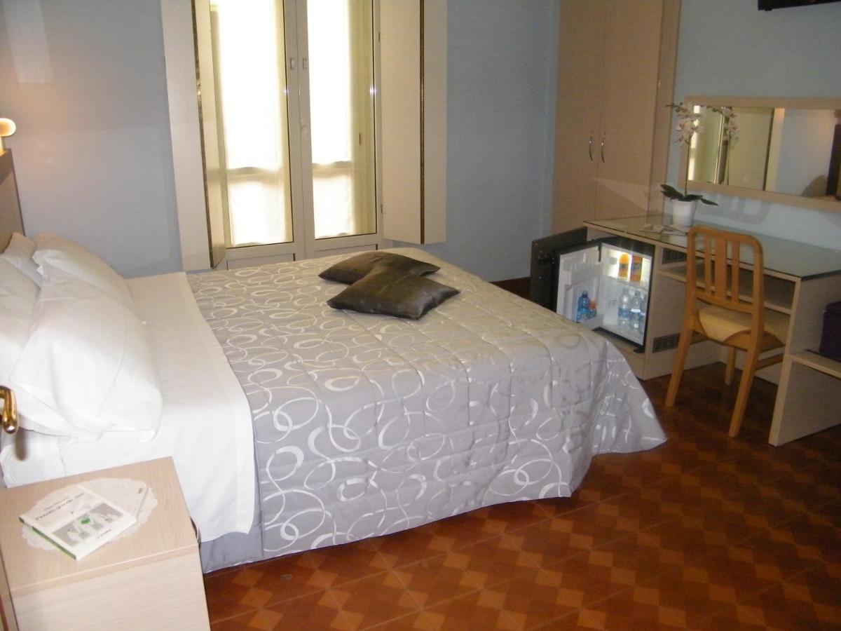 Torino Central-- Rooms And Apartments - Alba Eksteriør billede