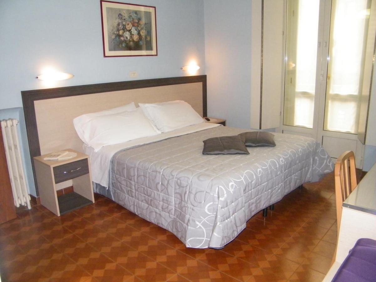 Torino Central-- Rooms And Apartments - Alba Eksteriør billede